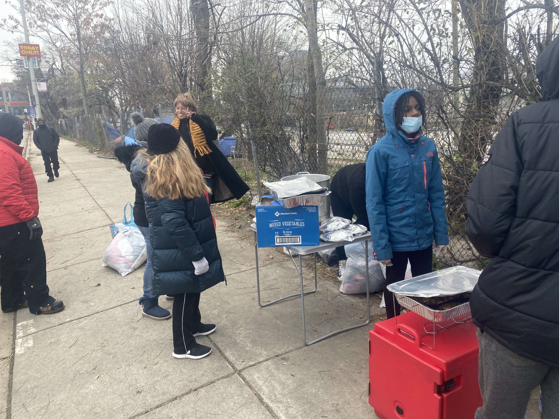 TeamString community meal outreach